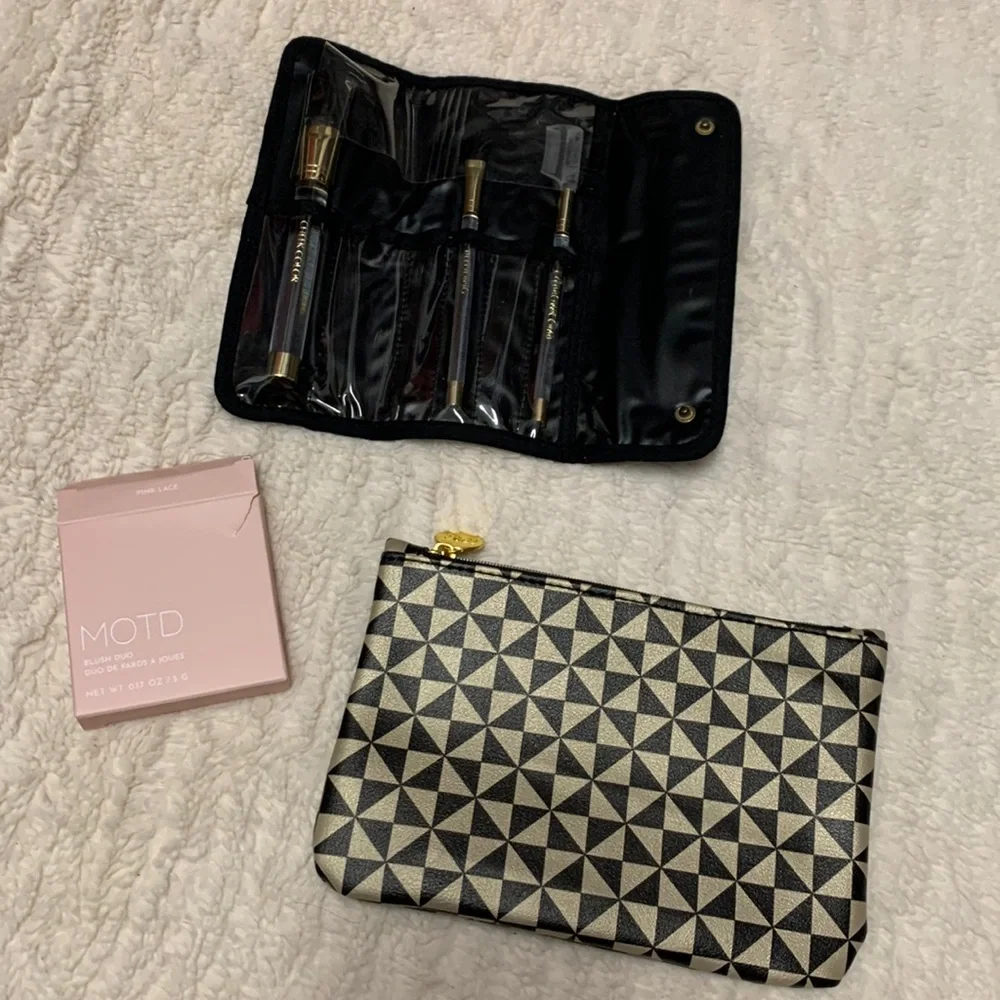 Makeup Bundle- Blush Duo, Makeup Bag & Brushes